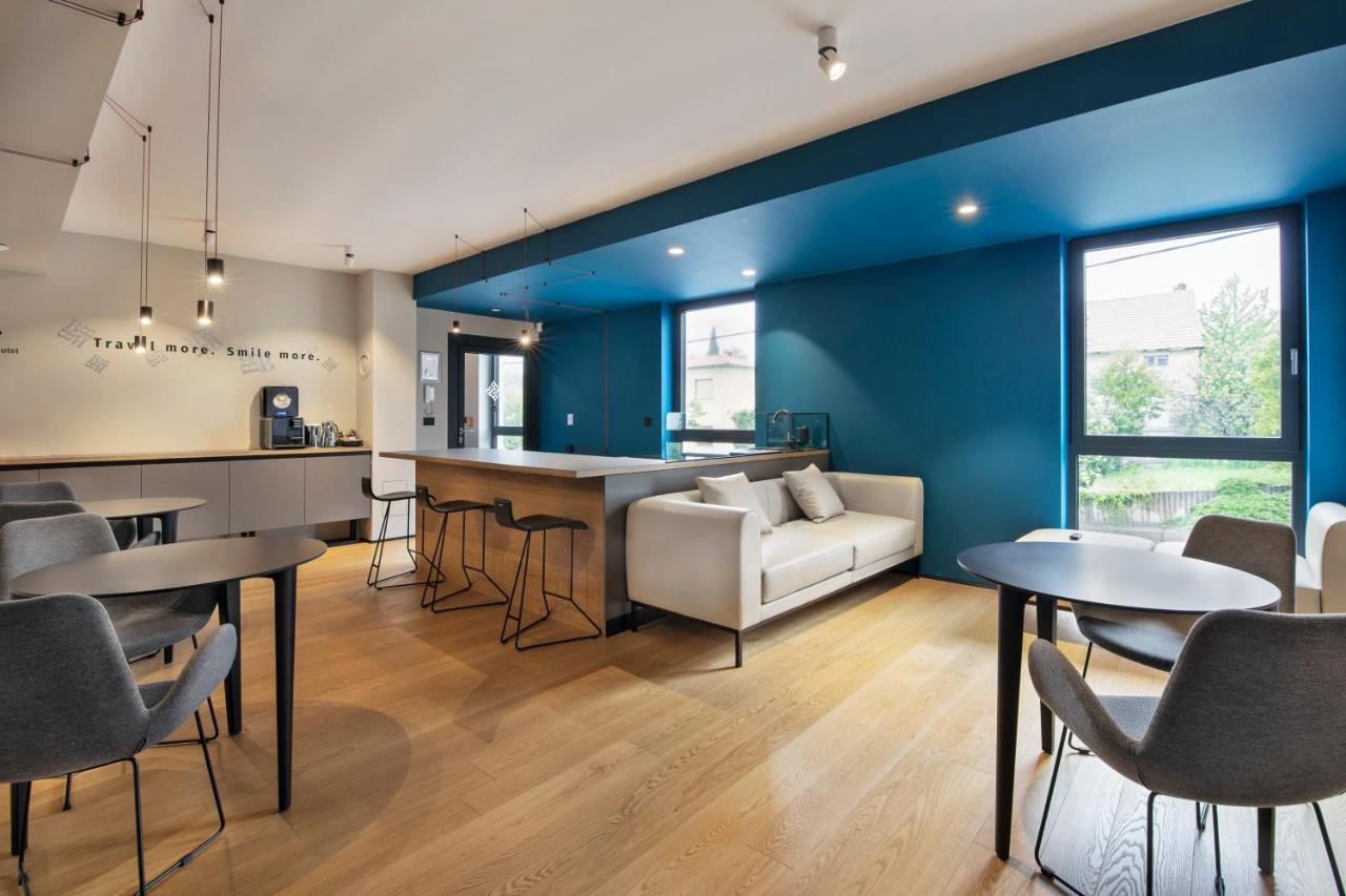 Fourroomotel 马图利 外观 照片